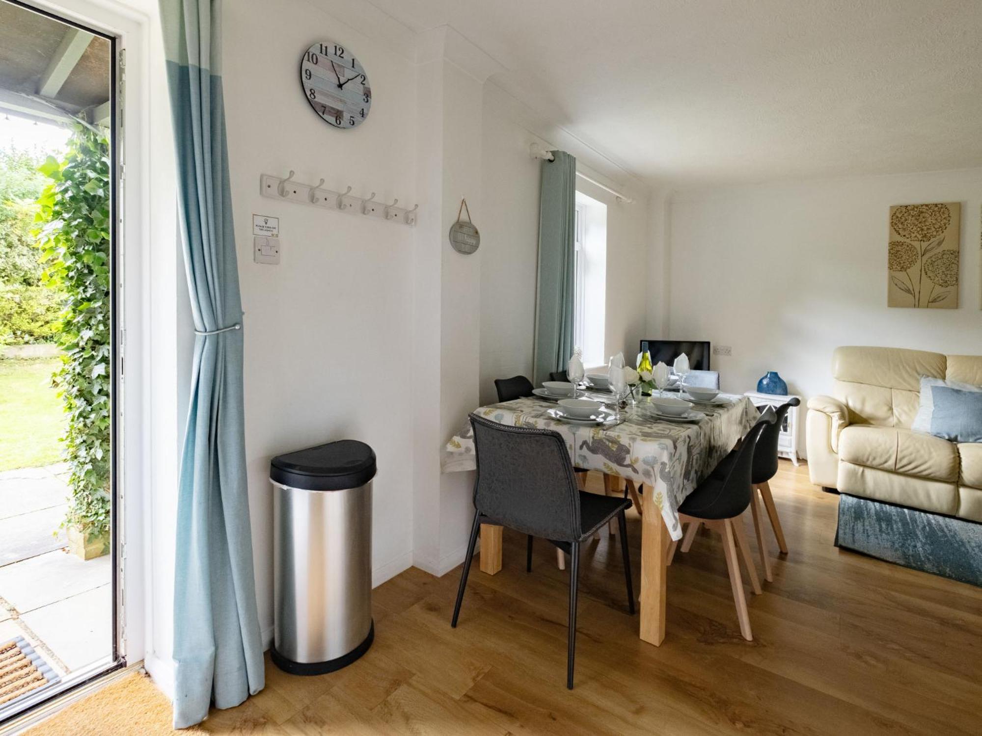 Holiday Home Woodhouse-4 By Interhome Shermanbury ภายนอก รูปภาพ